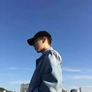 女人裸体浴室片视频
