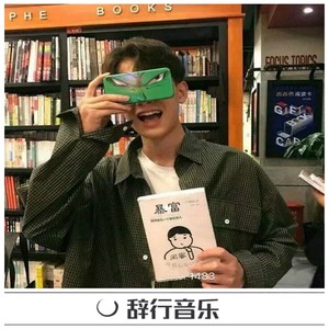 女人裸体浴室片视频
